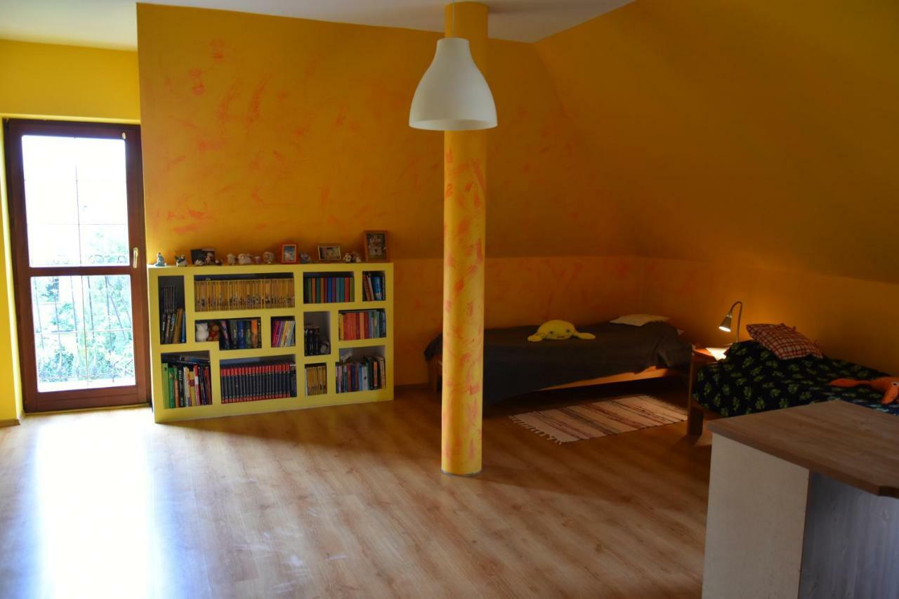 Comfortable House With Garden Manki Exterior photo